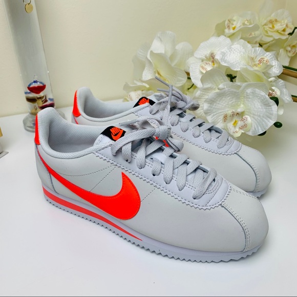 Nike Classic Cortez Leather - Picture 2 of 8